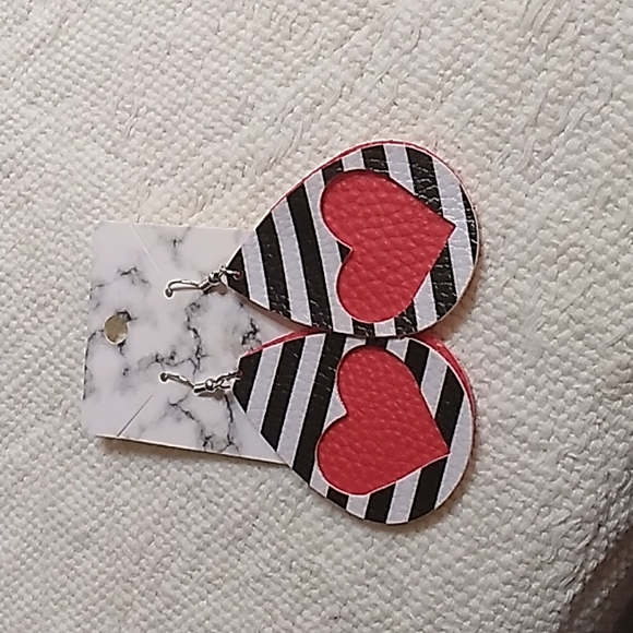 Valentine Faux Leather Double Stacked earrings 1.5 x 3 inch - Picture 3 of 3